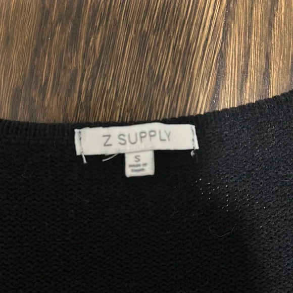 NWOT Z Supply crop top sweater - Picture 2 of 2